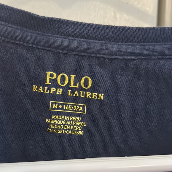 Polo v neck tee - Picture 3 of 4